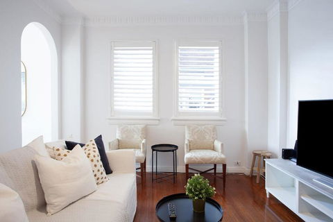 Deco Amour, Bellevue Hill Isyd - Accommodation Cairns 2