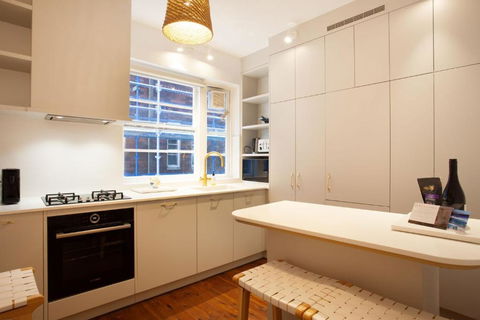 Deco Amour, Bellevue Hill Isyd - Accommodation Cairns 4