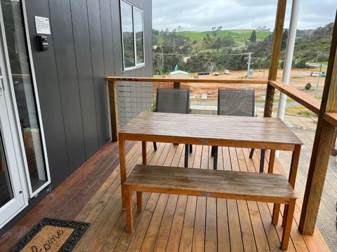 Derby Digs Cabin - Accommodation Cairns 1