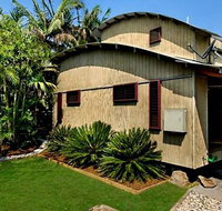 2b Manfred St - The Wave House - Accommodation Cairns