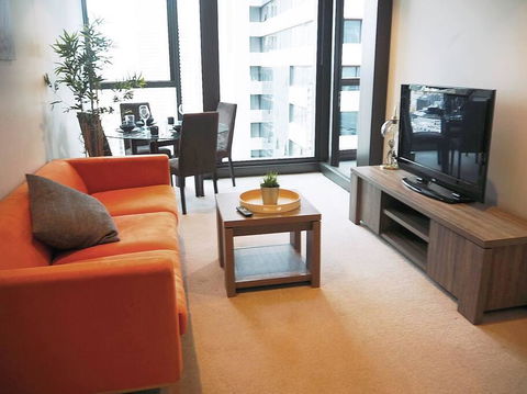 2Bed 1Bath Cozy Apartment In CBD - Accommodation Cairns 1
