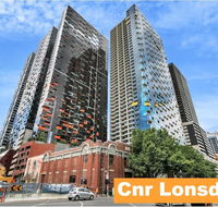 2BR 2BATH  CAR  QUALITY  STYLE IN MELBOURNE CBD - Accommodation Cairns