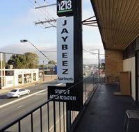 3 BEDROOM APARTMENT ST MARYS - Accommodation Cairns