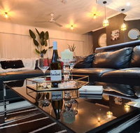 3 BEDROOM CITY ESCAPE - CHAMPAGNE STAYS Darwin - Accommodation Cairns