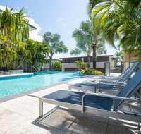 3 Bedroom Ultimate Luxury Waterfront - Accommodation Cairns