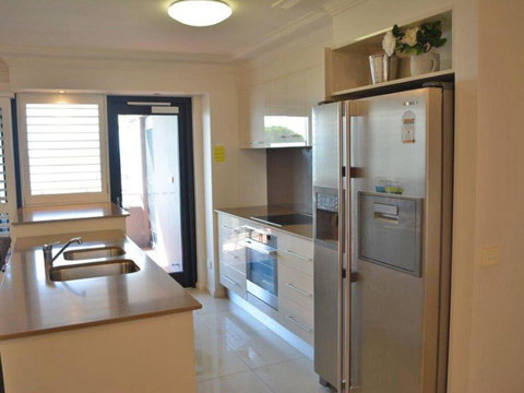 4 'Florentine' 11 Columbia Close - Spectacular Views And Air Conditioning - Accommodation Cairns 1