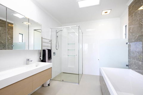 42 Bryan Street - Accommodation Cairns 3