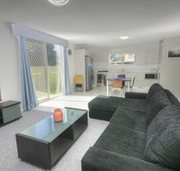45B Wharf Street Downstairs - Accommodation Cairns