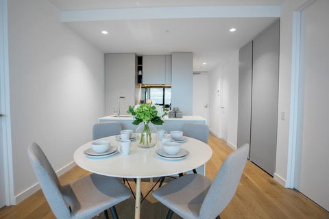 51, ModernGallery@3Bd2Bth Lv73, Free Tram, Mel CBD - Accommodation Cairns 3