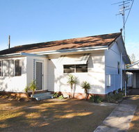 59 Wharf Street Opposite Bowling Club - Accommodation Cairns