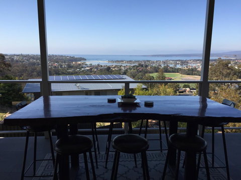 89 Berrambool Drive - Accommodation Cairns 1