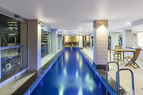 96 North Terrace Stylish Penthouse Apartment - Accommodation Cairns 2