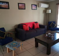 A City Retreat 2BR Apartment - Reid Park -Townsville - Accommodation Cairns
