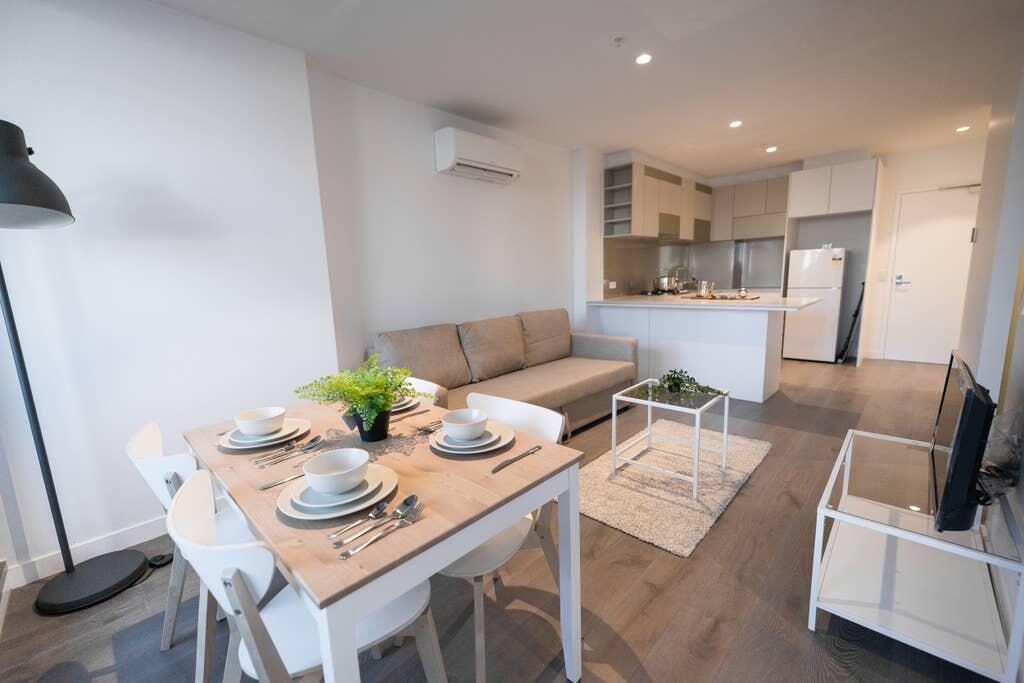Melbourne VIC Accommodation Cairns