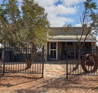 A real bush retreat. Kangas Emus  Starry Skies. - Accommodation Cairns