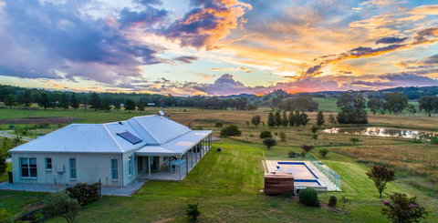 Abingdon House - Accommodation Cairns 0