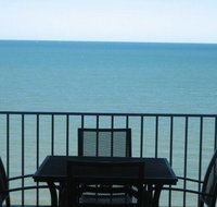 Absolute Beachfront with Million Dollar Views - Accommodation Cairns