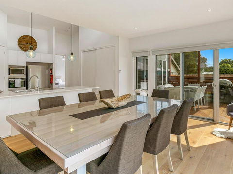 Absolutely Beach - Accommodation Cairns 3