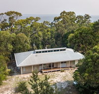 Acacia Lakehouse - The lake at your doorstep - Accommodation Cairns