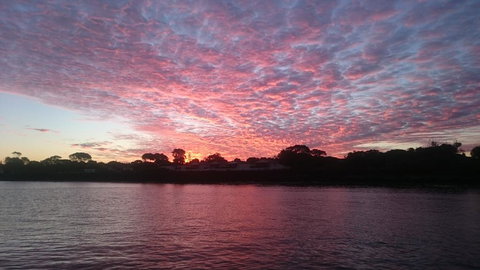 Acclaim Rose Gardens Beachside Holiday Park - Accommodation Cairns 0