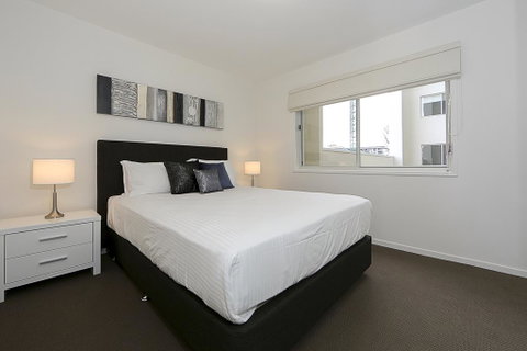 Accommodate Canberra - Braddon Apartments - Accommodation Cairns 0