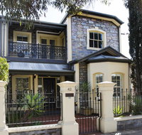 Adelaide Mackinnon - Accommodation Cairns