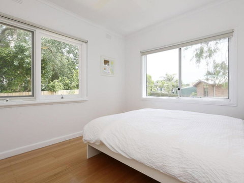 DROMANA BEACH SHACK - Accommodation Cairns 4