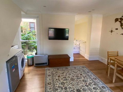 Garden Flat, NORTH SYDNEY - Accommodation Cairns 4
