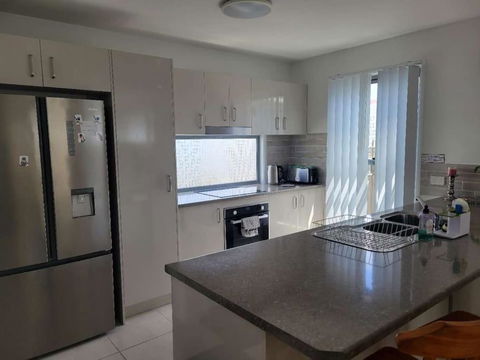 Glass House Mountains Retreat - Accommodation Cairns 2