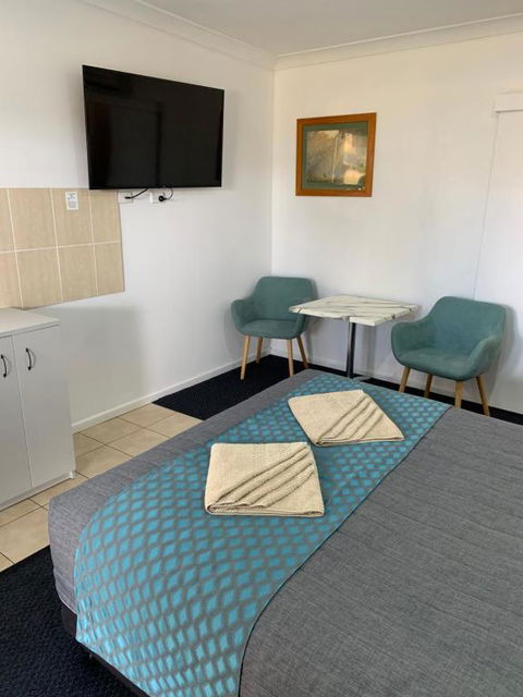 Glen Innes Motel - Accommodation Cairns 1