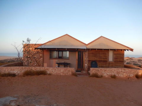 Gnaraloo Station - Homestead - Accommodation Cairns 0