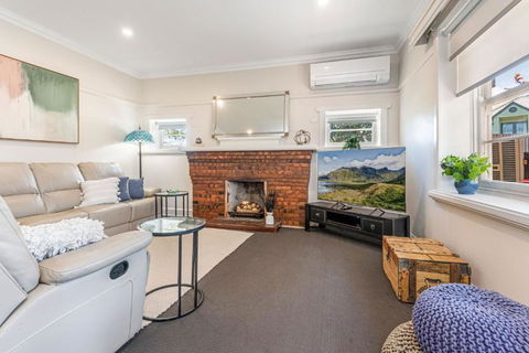 Golden Square Gold Class Guest House, Bendigo - Accommodation Cairns 0