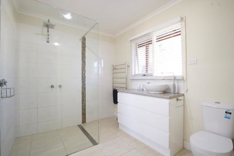 Goolwa River Retreat - Accommodation Cairns 3