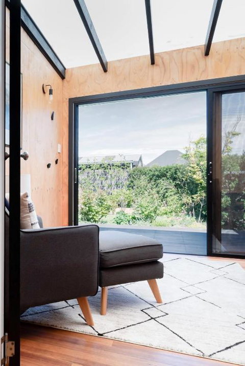Gorgeous On Gleadow: The Twin - Accommodation Cairns 3