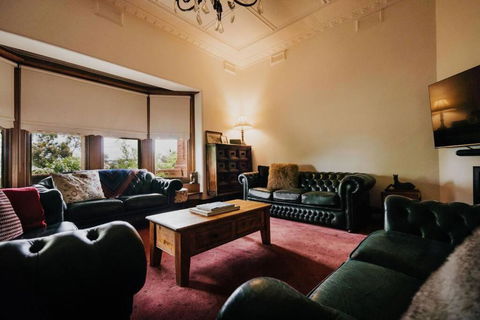Green Gables King Suite - Accommodation Cairns 2