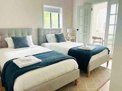 Hamilton Lodge - Accommodation Cairns 1