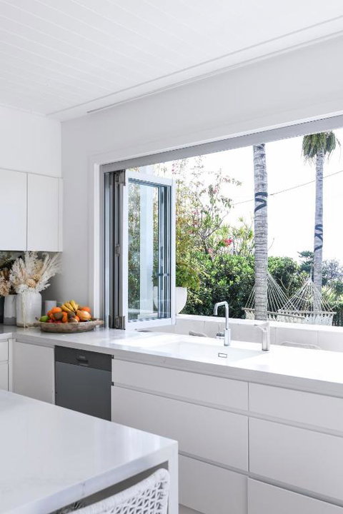 Hamptons Style Warriewood Beachhouse - Accommodation Cairns 1