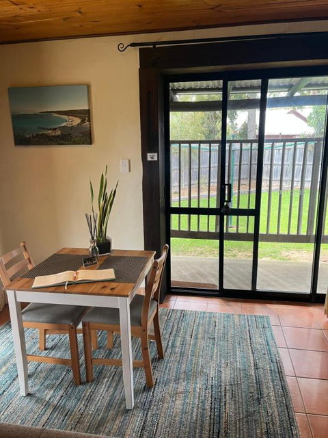 Happy Dogs Cottage Margaret River - Accommodation Cairns 2