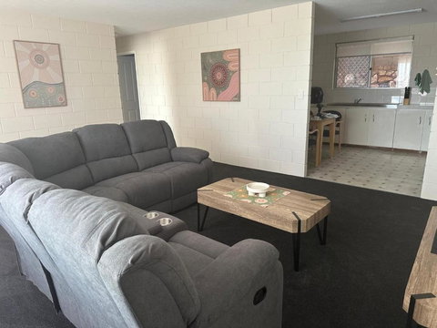 Harbour View Accommodation Unit 3 - Accommodation Cairns 0