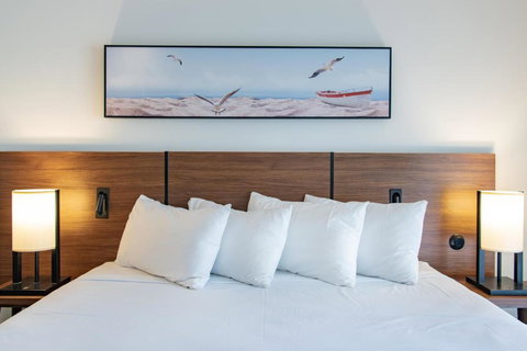 Harbour View Resort Stay 1512 - Accommodation Cairns 1