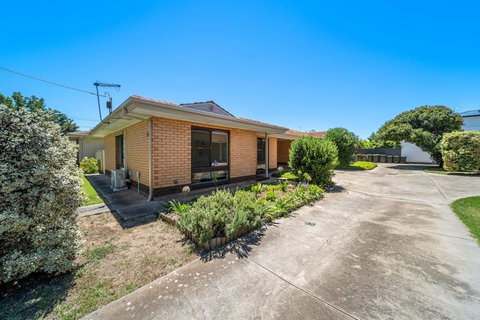 Harmony At Henley Beach - Accommodation Cairns 1