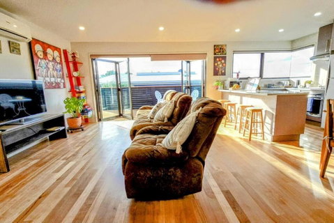 Hideaway By The Bay - Accommodation Cairns 2