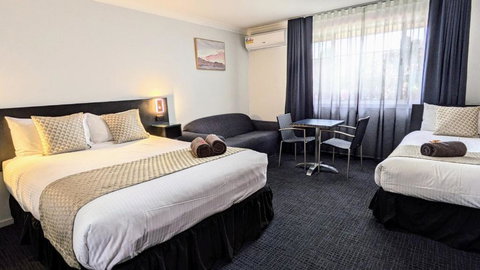 Highlands Motor Inn - Accommodation Cairns 1