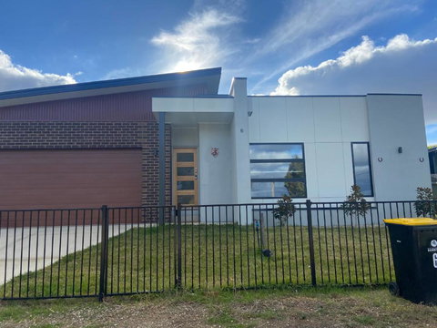 Home Away From Home - Accommodation Cairns 0