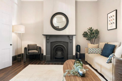 Iconic Luxury 5BR Home W/ Opera And Harbour View - Accommodation Cairns 3