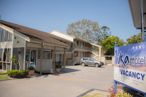 Iluka Motel - Accommodation Cairns 0