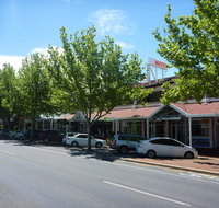 Adelaide Travellers Inn Backpackers Hostel - Accommodation Cairns