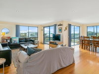 Book Surf Beach Accommodation Vacations Accommodation Cairns Accommodation Cairns