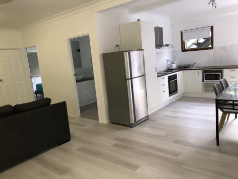 Airlie Getaway Unit 3 - Accommodation Cairns 3