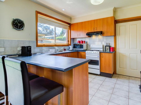 Albert Park - Accommodation Cairns 2